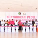 Ketum Bhayangkari Pusat Kembali Salurkan Ribuan Paket Bansos di Maluku Barat Daya